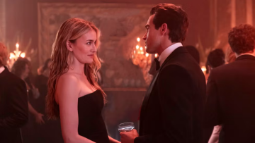 Love Story: Τα πέντε 90s πράγματα που μας έκαναν (ξανά) εντύπωση με αφορμή τη σειρά
