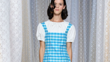 Gingham print: Τα ωραιότερα καρό φορέματα της σεζόν
