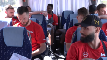 Από το ΣΕΦ στο.... Final-4 o Ολυμπιακός: Το... ταξίδι από το σπίτι του στο ξενοδοχείο της Euroleague, βίντεο 
