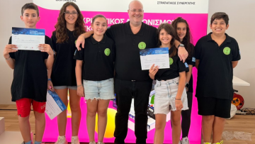 Διεθνείς διακρίσεις για τα Σύγχρονα Εκπαιδευτήρια Μάνεση στη Ρομποτική
