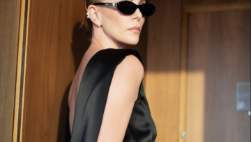 Charlize Theron: Η εμφάνιση στη Σεούλ που συνδύασε μινιμαλισμό και δράμα
