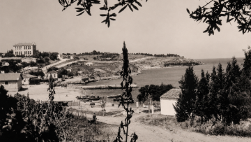 Κυρ Νίκος: Η ψυχή της πλατείας στη Νέα Φώκαια