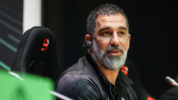 Αρντά Τουράν: Η ΑΕΚ έχει εξαιρετικό προπονητή, μεγάλη τιμή να με συνδέουν με την εθνική Τουρκίας 