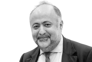 Δημήτρης Τσιόδρας