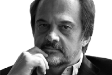 Απόστολος Δοξιάδης