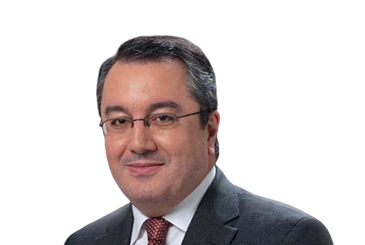  Ηλίας Μόσιαλος