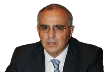 Νίκος Καραμούζης