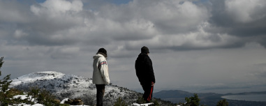 Έρχεται παγωνιά παραμονή και ανήμερα της Πρωτοχρονιάς: Πού θα χιονίσει, νιφάδες και στην Αττική... και το Σαββατοκύριακο ο υδράργυρος στους 20 βαθμούς!