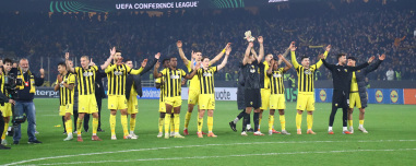 ΑΕΚ - Κραϊόβα 3-2: Με επική ανατροπή στις καθυστερήσεις απευθείας στους «16» του Conference League η Ένωση, δείτε τα γκολ 