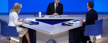 Νέα επίθεση Πούτιν στους Ευρωπαίους: «Ληστές που θα έχουν σοβαρές συνέπειες», δείτε live την ετήσια συνέντευξή του