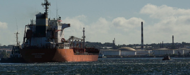 Politico: Οι ΗΠΑ εξετάζουν πλήρη αποκλεισμό στις εισαγωγές πετρελαίου στην Κούβα, στόχος η ανατροπή της κυβέρνησης στην Αβάνα