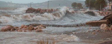 O πιο περίεργος χειμώνας: 60% περισσότερες κατολισθήσεις, οι θάλασσες βγήκαν στη στεριά και η λειψυδρία συνεχίζεται