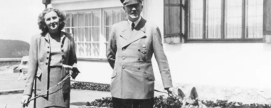 Η αυτοκτονία του Χίτλερ με τη σύζυγό του Εύα Μπράουν και τα σκυλιά τους, οι τελευταίες ημέρες στο υπόγειο καταφύγιο και η διαθήκη του
