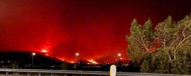 Πύρινη κόλαση στην Κύπρο με δύο νεκρούς - Θρίλερ με τον απεγκλωβισμό δεκάδων ανθρώπων, στέλνει ενισχύσεις η Ισπανία