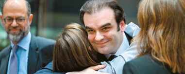 Γιατί οι Ευρωπαίοι γοητεύτηκαν από τον Πιερρακάκη και το turnaround story της ελληνικής οικονομίας