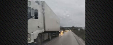 Έντονα κυκλοφοριακά προβλήματα στον άξονα Θήβα – Λιβαδειά λόγω των μπλόκων των αγροτών δείτε βίντεο