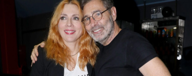 Ένα «love story» χωρίς happy end: Οι σταθμοί στην 23χρονη σχέση της Σμαράγδας Καρύδη και του Θοδωρή Αθερίδη, η πορεία τους, η τελευταία κοινή εμφάνιση