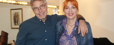 Σμαράγδα Καρύδη - Θοδωρής Αθερίδης: 23 χρόνια μαζί στη ζωή, στη σκηνή και στην οθόνη, το άλμπουμ της κοινής τους διαδρομής