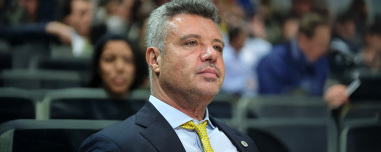 Συνελήφθη ο πρόεδρος της Φενερμπαχτσέ: Είναι μπλεγμένος σε υπόθεση ναρκωτικών, ανιχνεύθηκε κοκαΐνη σε δείγματα από τις τρίχες των μαλλιών του