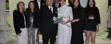 Γιάννης Ραγκούσης και Μαρίνα Κοντοτόλη παντρεύτηκαν στην Αγία Σοφία Ακροπόλεως - Δείτε βίντεο φωτογραφίες