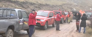 Χωρίς τις αισθήσεις τους εντοπίστηκαν οι ορειβάτες που αγνοούνταν στα Βαρδούσια