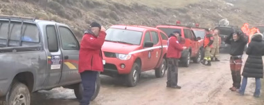 Σχεδόν αγκαλιασμένοι εντοπίστηκαν οι τέσσερις ορειβάτες που χτυπήθηκαν από χιονοστιβάδα στα Βαρδούσια
