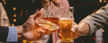 Ο νέος ΚΟΚ και τα αλκοτέστ προκάλεσαν βουτιά στην κατανάλωση σε νυχτερινά μαγαζιά, την πλήρωσαν τα «σκληρά» ποτά