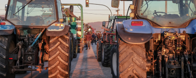 Οι αγρότες επιστρέφουν σήμερα στα μπλόκα, εισηγήσεις για κλιμάκωση ενόψει της πανελλαδικής σύσκεψης αύριο στα Μάλγαρα