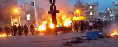 Έτοιμος ο Τραμπ να παρέμβει στο Ιράν: Πάνω από 100 οι νεκροί στις διαδηλώσεις, σκληραίνει την καταστολή το καθεστώς