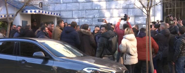 Έφτασαν στο Μέγαρο Μαξίμου οι αγρότες, σε λίγο η συνάντηση με τον Μητσοτάκη