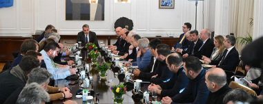 Μητσοτάκης: Ουσιαστική και με νέα μέτρα η συνάντηση με τους αγρότες - Δεν θα ανεχθούμε μία κομματική μειοψηφία να εκβιάζει ανοικτά την κοινωνία