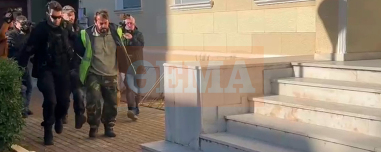 Στα δικαστήρια ο δράστης της δολοφονίας του 51χρονου στην Αιτωλοακαρνανία, δείτε βίντεο - Οι μαρτυρίες για την ερωτική αντιζηλία που όπλισε το χέρι του