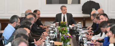 «Ναι» σε τεχνικές παρεμβάσεις από τον Μητσοτάκη - «Δεν είμαστε ικανοποιημένοι, οι αποφάσεις θα ληφθούν στα μπλόκα» λένε οι αγρότες