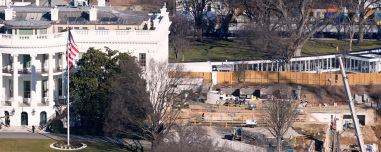 Το άκρως απόρρητο καταφύγιο του Τραμπ σε περίπτωση πυρηνικού ολέθρου - Τι κρύβει η κατεδάφιση της Ανατολικής Πτέρυγας του Λευκού Οίκου