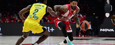 Ολυμπιακός - Μακάμπι, Live η αναμέτρηση στο ΣΕΦ: 94-84 (Δ' περίοδος)