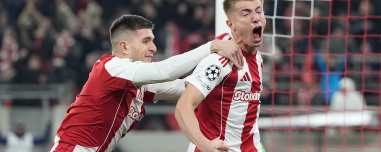 Ολυμπιακός - Λεβερκούζεν 1-0 (Α' ημίχρονο): Σε θέση οδηγού από τη... σέντρα οι Πειραιώτες, Live, δείτε το γκολ 