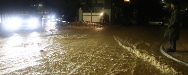 Δύο νεκροί σε Άνω Γλυφάδα και Άστρος Κυνουρίας από την κακοκαιρία, πού έπεσε το περισσότερο νερό