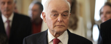 Πέθανε σε ηλικία 82 ετών ο συνταγματολόγος και πρώην υπουργός Αντώνης Μανιτάκης 