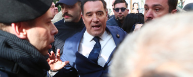 Γεωργιάδης για τα επεισόδια στη Νίκαια: Θα με είχαν σκοτώσει χωρίς τα ΜΑΤ, δείτε βίντεο

