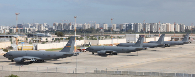 Ο Τραμπ έστειλε στο Ισραήλ F22 Raptor και τα θηριώδη Stratotanker - «Αν σπείρεις ανέμους, θα θερίσεις θύελλες» προειδοποιεί το Ιράν