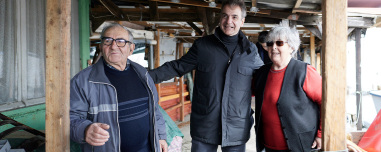 «Αρτεμη, το χέλι δεν παίζεται!» - Ενθουσιάστηκε ο Μητσοτάκης με το τραπέζι που του έκανε η κυρά του Δέλτα στον Έβρο