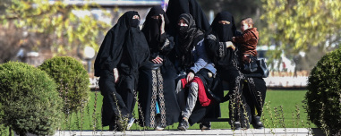 Νόμος-φρίκη από τους Ταλιμπάν στο Αφγανιστάν: Νόμιμο να χτυπούν οι άνδρες τις γυναίκες αρκεί να μην σπάνε οστά