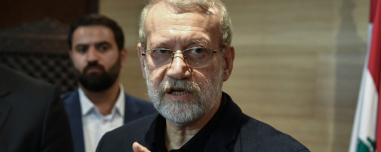 Λαριτζανί: Δεν θα διαπραγματευτούμε με τις ΗΠΑ, ο Τραμπ έκανε το «Πρώτα η Αμερική» σε «Πρώτα το Ισραήλ»