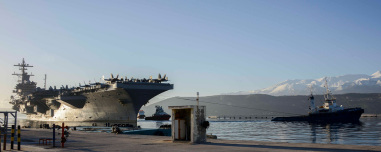 Προσήχθη Γεωργιανός  για κατασκοπεία στη Σούδα