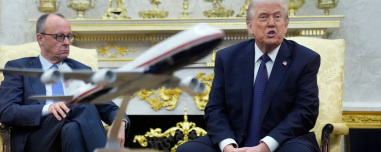 Έξαλλος ο Τραμπ με Σάντσεθ, διακόπτει το εμπόριο με Ισπανία, απαξιώνει τον Στάρμερ: «Δεν είναι και ο Τσώρτσιλ», δείτε βίντεο