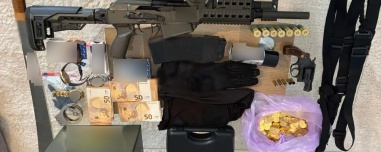 Πώς το ελληνικό FBI έφτασε στα ίχνη της πιο ισχυρής οικογένειας Ρομά για την απάτη - μαμούθ με χρυσές λίρες στη Λάρισα