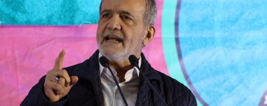 Ο Πεζεσκιάν απαντά στον Τραμπ για παράδοση άνευ όρων: Ένα όνειρο που θα πάρετε στον τάφο σας
