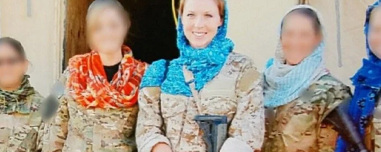 Ποια ήταν η σύζυγος του Τζο Κεντ: Η πολύγλωσση κομάντο των Ειδικών Δυνάμεων που σκοτώθηκε σε επίθεση αυτοκτονίας του ISIS στη Συρία