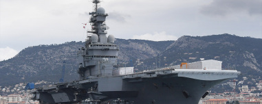 Απίθανη γκάφα Γάλλου αξιωματικού αποκάλυψε την απόρρητη θέση του αεροπλανοφόρου «Σαρλ ντε Γκωλ» στη Μεσόγειο
