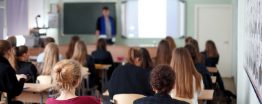 Ερχεται το ΙΒ σε 13 δημόσια σχολεία από τον Σεπτέμβριο, λέει η Ζαχαράκη - Δείτε ποια έχουν επιλεγεί 